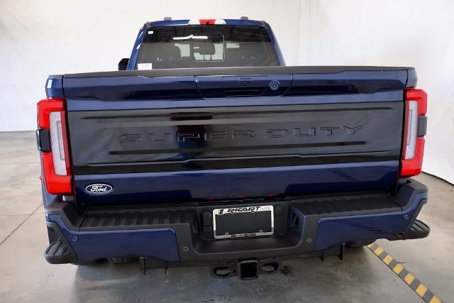 2027 Ford Super Duty F-450 DRW Platinum