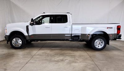 2027 Ford Super Duty F-450 DRW King Ranch