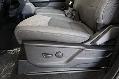 2027 Ford Super Duty F-450 DRW XLT