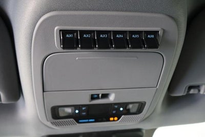 2027 Ford Super Duty F-450 DRW XLT