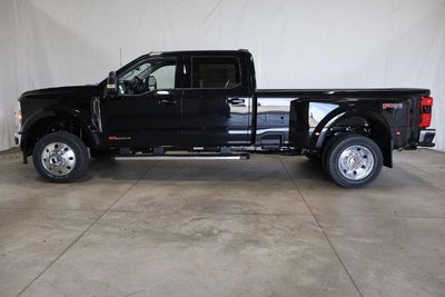 2027 Ford Super Duty F-450 DRW XLT