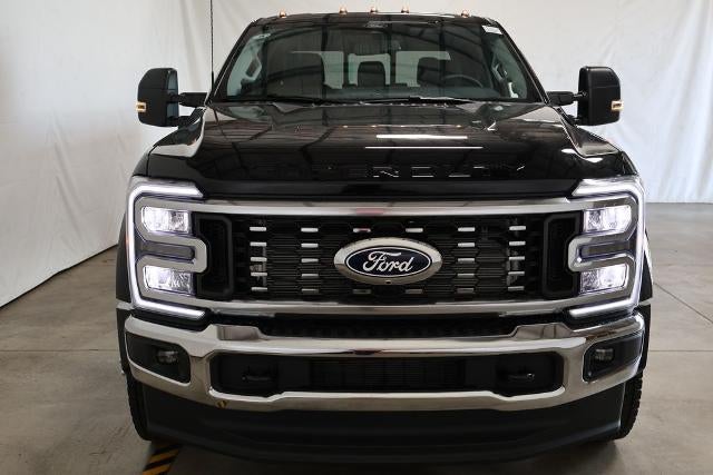2027 Ford Super Duty F-450 DRW XLT