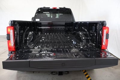 2027 Ford Super Duty F-450 DRW XLT