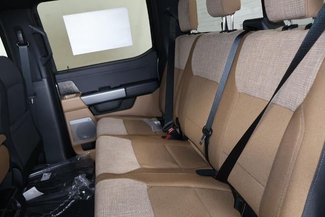 2027 Ford Super Duty F-450 DRW XLT