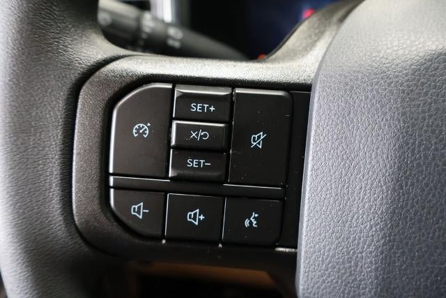 2027 Ford Super Duty F-450 DRW XLT