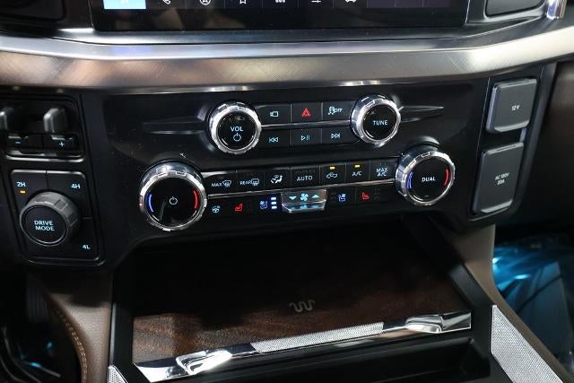 2027 Ford Super Duty F-450 DRW King Ranch