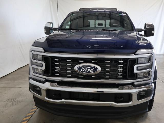 2027 Ford Super Duty F-450 DRW King Ranch