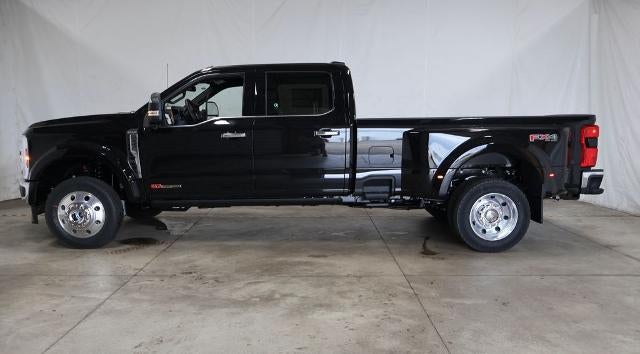 2027 Ford Super Duty F-450 DRW King Ranch
