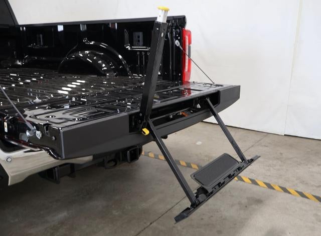 2027 Ford Super Duty F-450 DRW King Ranch