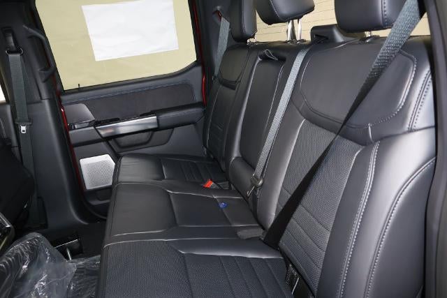 2027 Ford Super Duty F-450 DRW Platinum