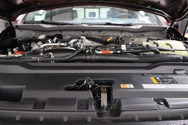 2027 Ford Super Duty F-450 DRW Platinum