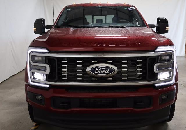 2027 Ford Super Duty F-450 DRW Platinum