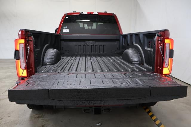 2027 Ford Super Duty F-450 DRW Platinum