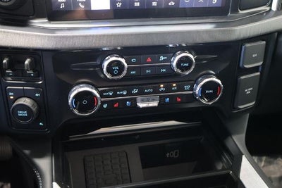 2027 Ford Super Duty F-450 DRW Platinum