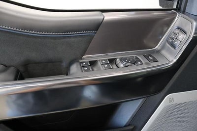 2027 Ford Super Duty F-450 DRW Platinum