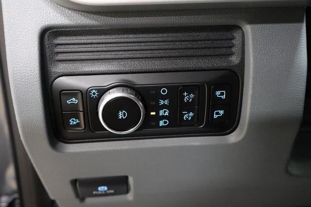 2026 Ford Super Duty F-450 DRW XLT