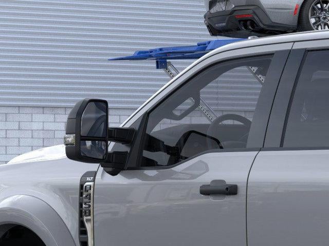 2026 Ford Super Duty F-450 DRW XLT