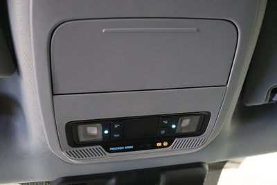 2027 Ford Super Duty F-350 SRW XL