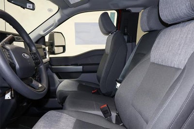 2026 Ford Super Duty F-350 SRW XLT