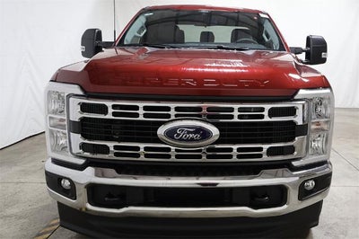 2026 Ford Super Duty F-350 SRW XLT