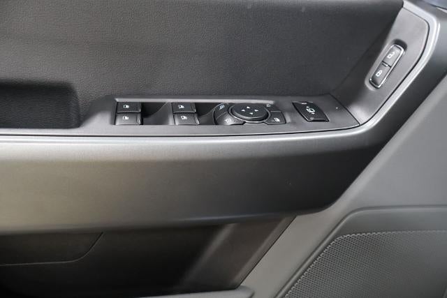 2027 Ford Super Duty F-350 SRW XLT