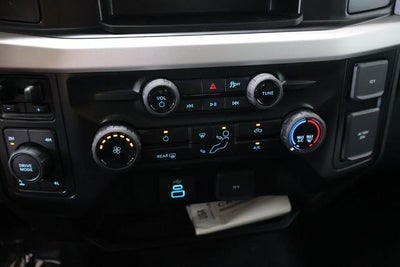 2027 Ford Super Duty F-350 SRW XLT