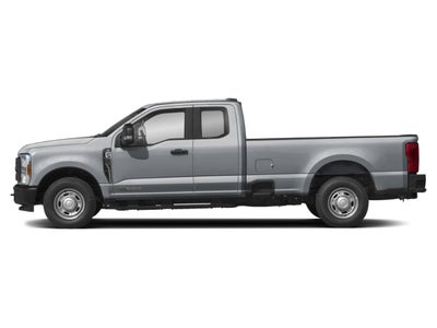 2027 Ford Super Duty F-350 SRW XLT