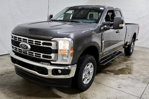 2026 Ford Super Duty F-350 SRW XLT