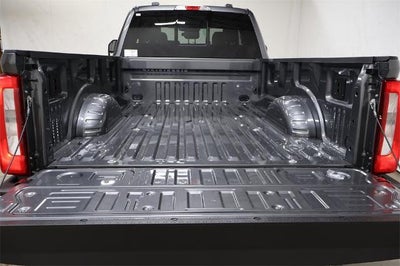 2026 Ford Super Duty F-350 SRW XLT