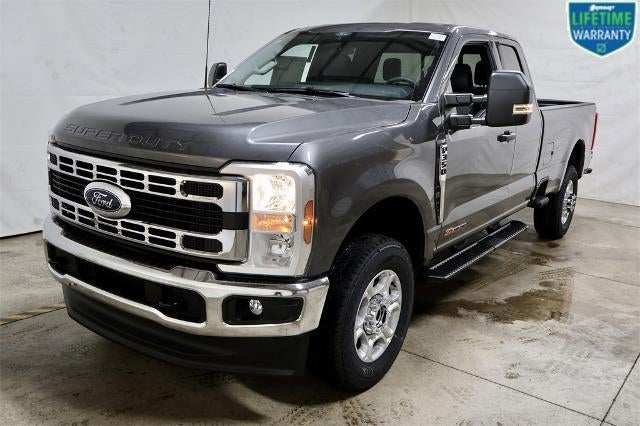 2026 Ford Super Duty F-350 SRW XLT