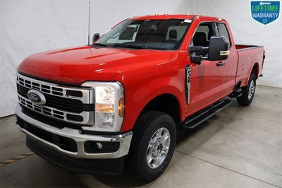 2026 Ford Super Duty F-350 SRW XLT