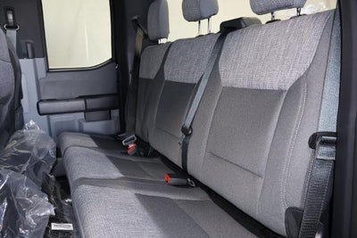 2027 Ford Super Duty F-350 SRW XLT