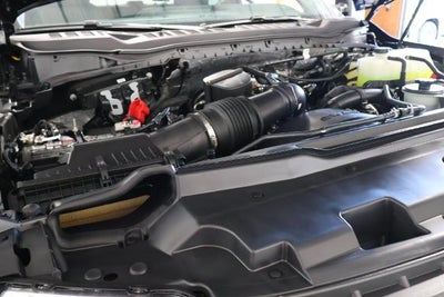 2027 Ford Super Duty F-350 SRW XLT