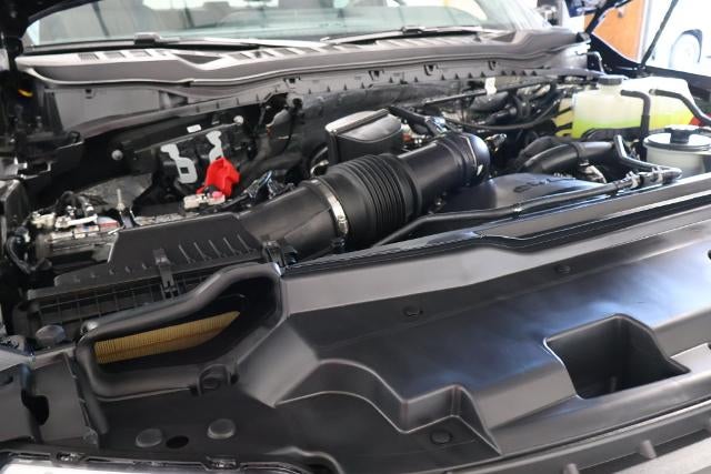 2027 Ford Super Duty F-350 SRW XLT