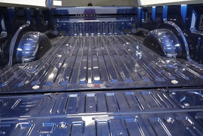 2027 Ford Super Duty F-350 SRW XLT