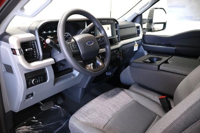 2026 Ford Super Duty F-350 SRW XLT