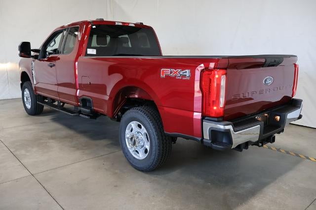 2026 Ford Super Duty F-350 SRW XLT
