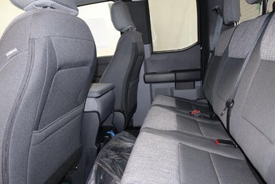 2027 Ford Super Duty F-350 SRW XLT