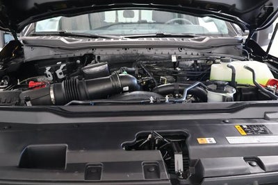 2027 Ford Super Duty F-350 SRW XLT