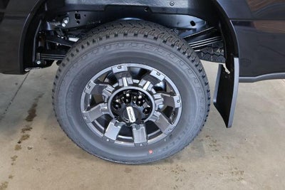 2027 Ford Super Duty F-350 SRW XLT