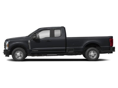2027 Ford Super Duty F-350 SRW XLT