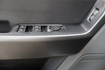 2027 Ford Super Duty F-350 SRW XLT