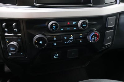 2027 Ford Super Duty F-350 SRW XLT