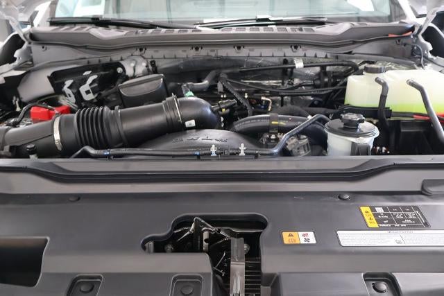 2027 Ford Super Duty F-350 SRW XL