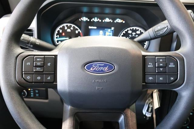 2027 Ford Super Duty F-350 SRW XLT