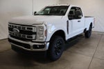 2027 Ford Super Duty F-350 SRW XLT