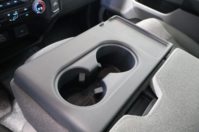 2027 Ford Super Duty F-350 SRW XLT