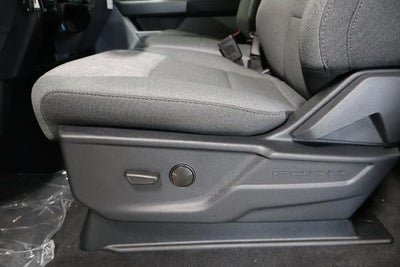 2027 Ford Super Duty F-350 SRW XLT