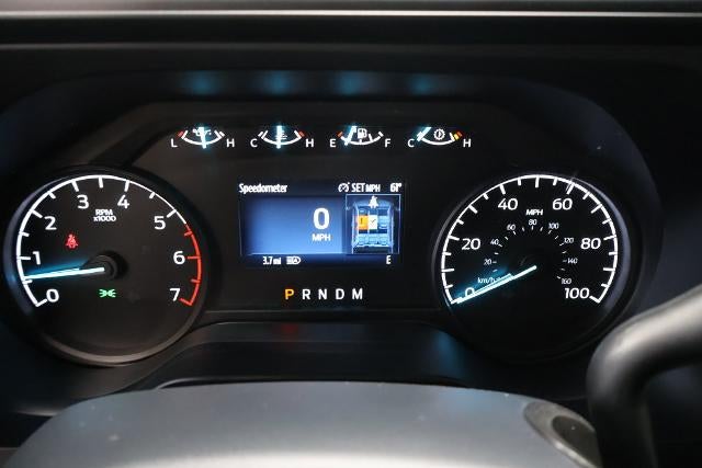 2027 Ford Super Duty F-350 SRW XLT