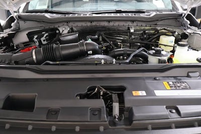 2027 Ford Super Duty F-350 SRW XLT